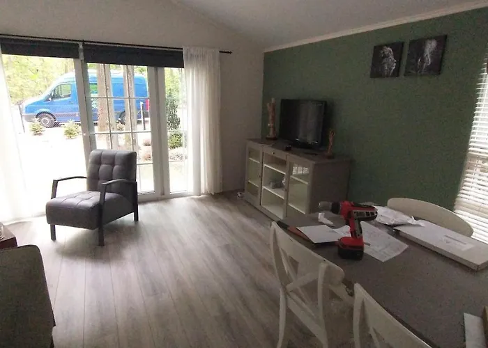 Bos Huize Vriendschap * Hattemerbroek